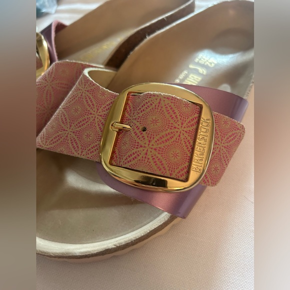 Birkenstock Madrid Pink Sandals with Gold Buckle Pink Lilac Flower Print Slides - Picture 2 of 6